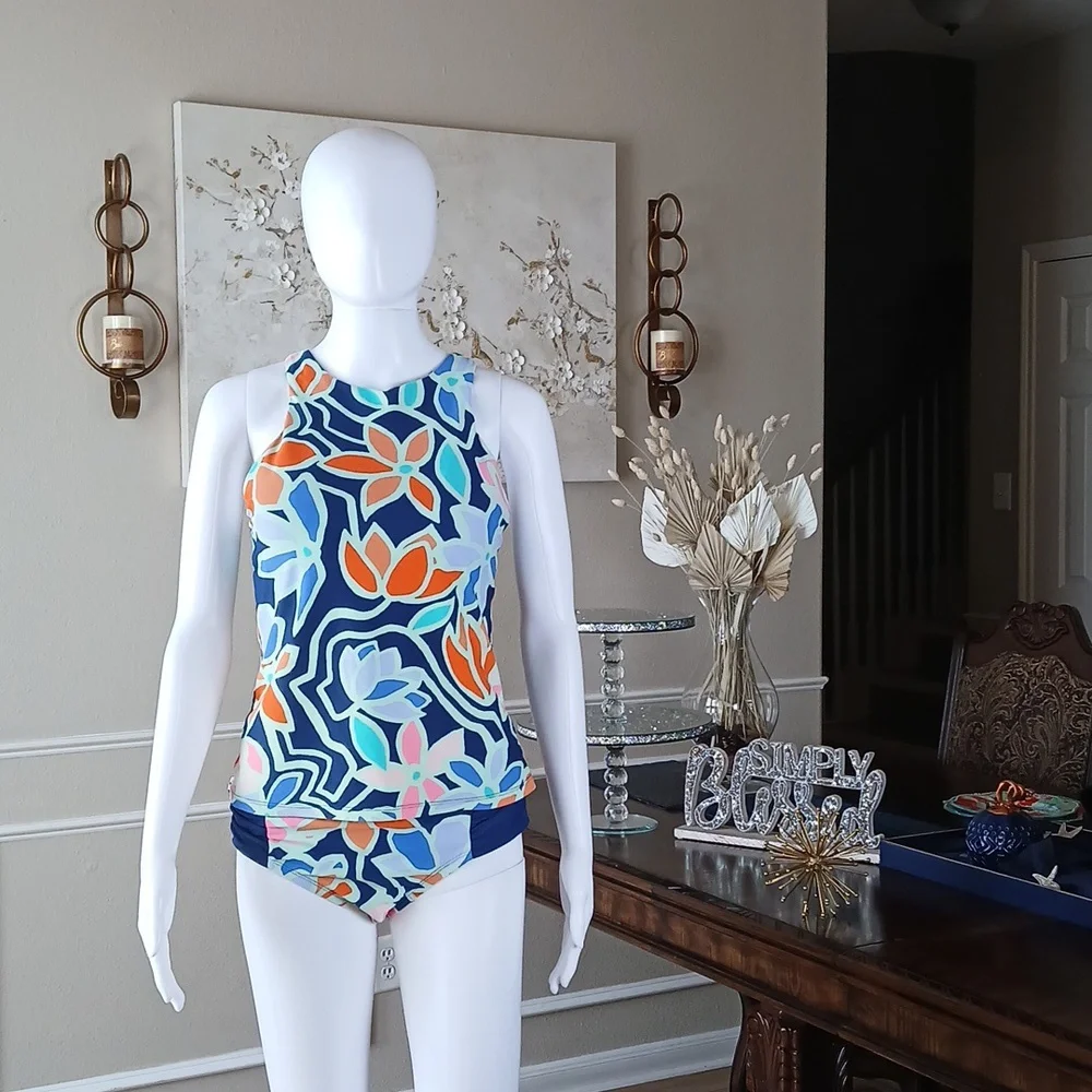 Women's Skechers Floral Patterned 2 Pc Tankini Set Swimwear. Size M - Picture 5 of 17